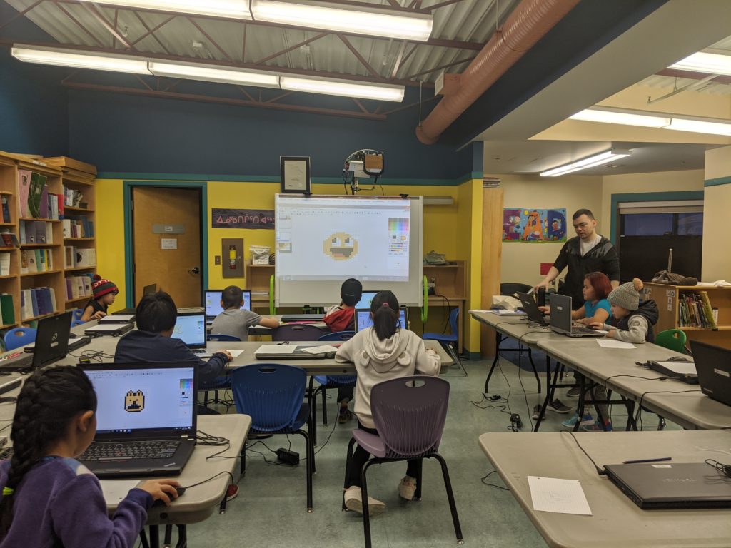 students in a classroom learning about graphicsgale